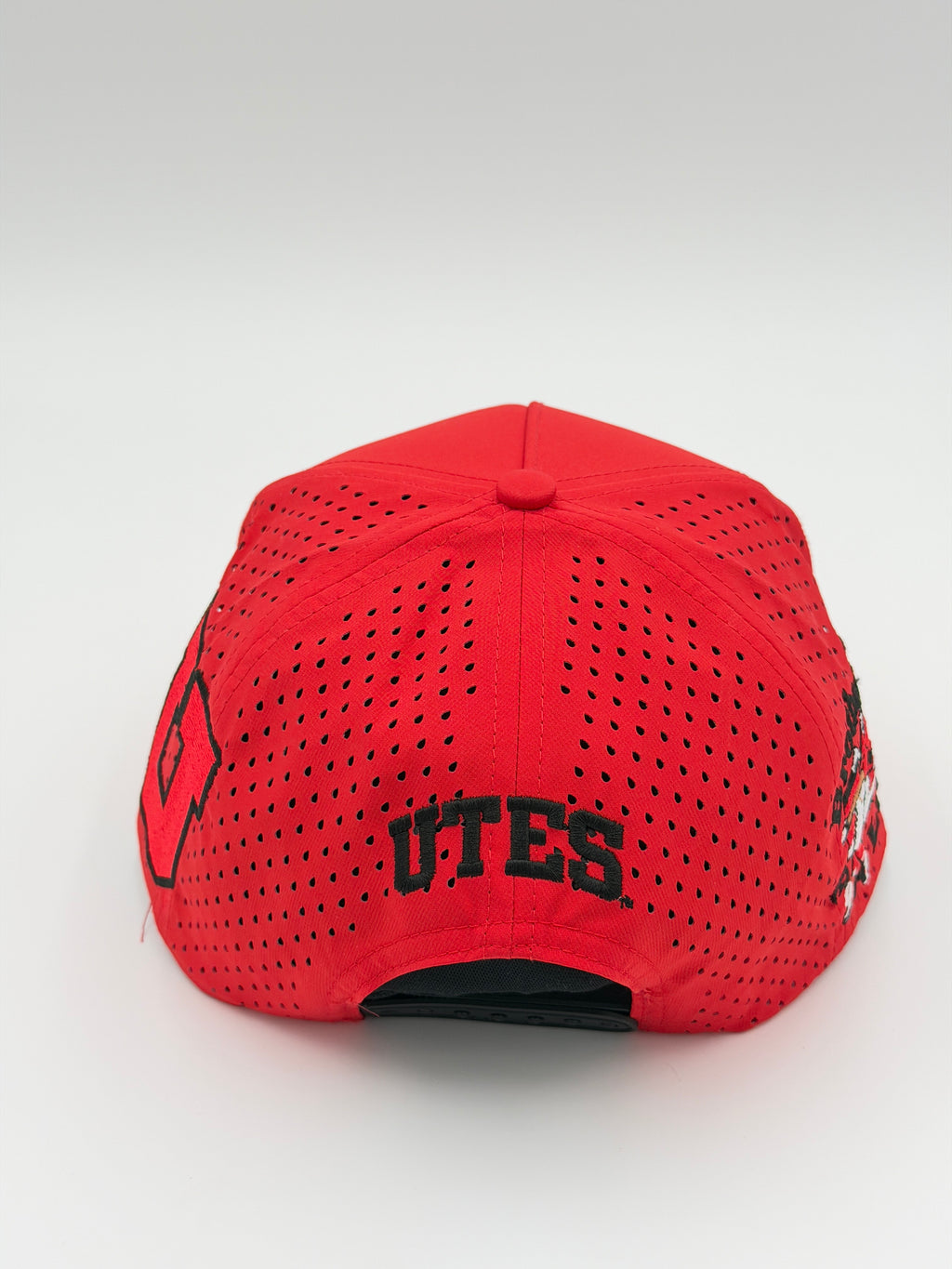 OFFICIAL U OF U RED BLACKHAWK HAT