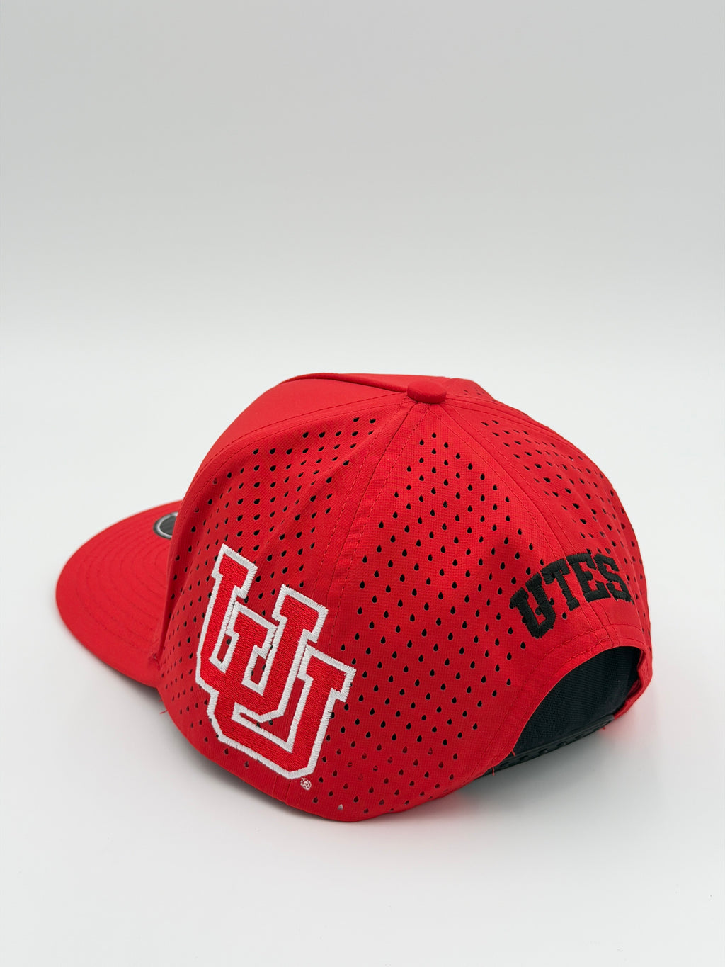 OFFICIAL U OF U RED BLACKHAWK HAT
