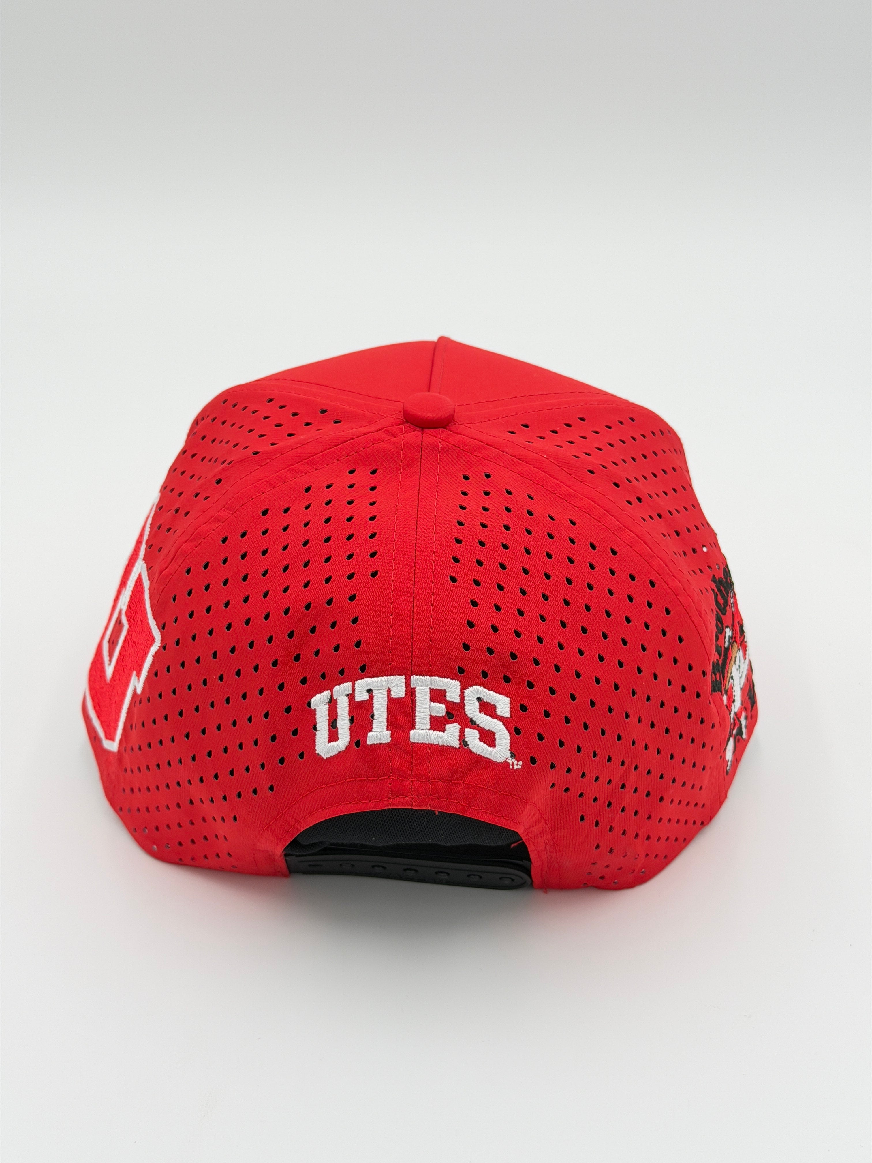 OFFICIAL U OF U RED BLACKHAWK HAT
