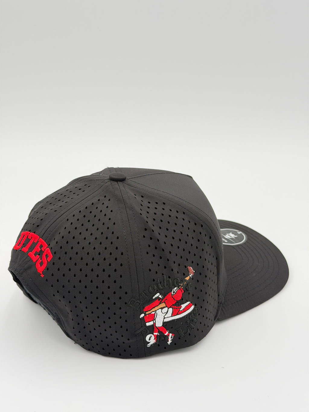 OFFICIAL U OF U BLACK BLACKHAWK HAT