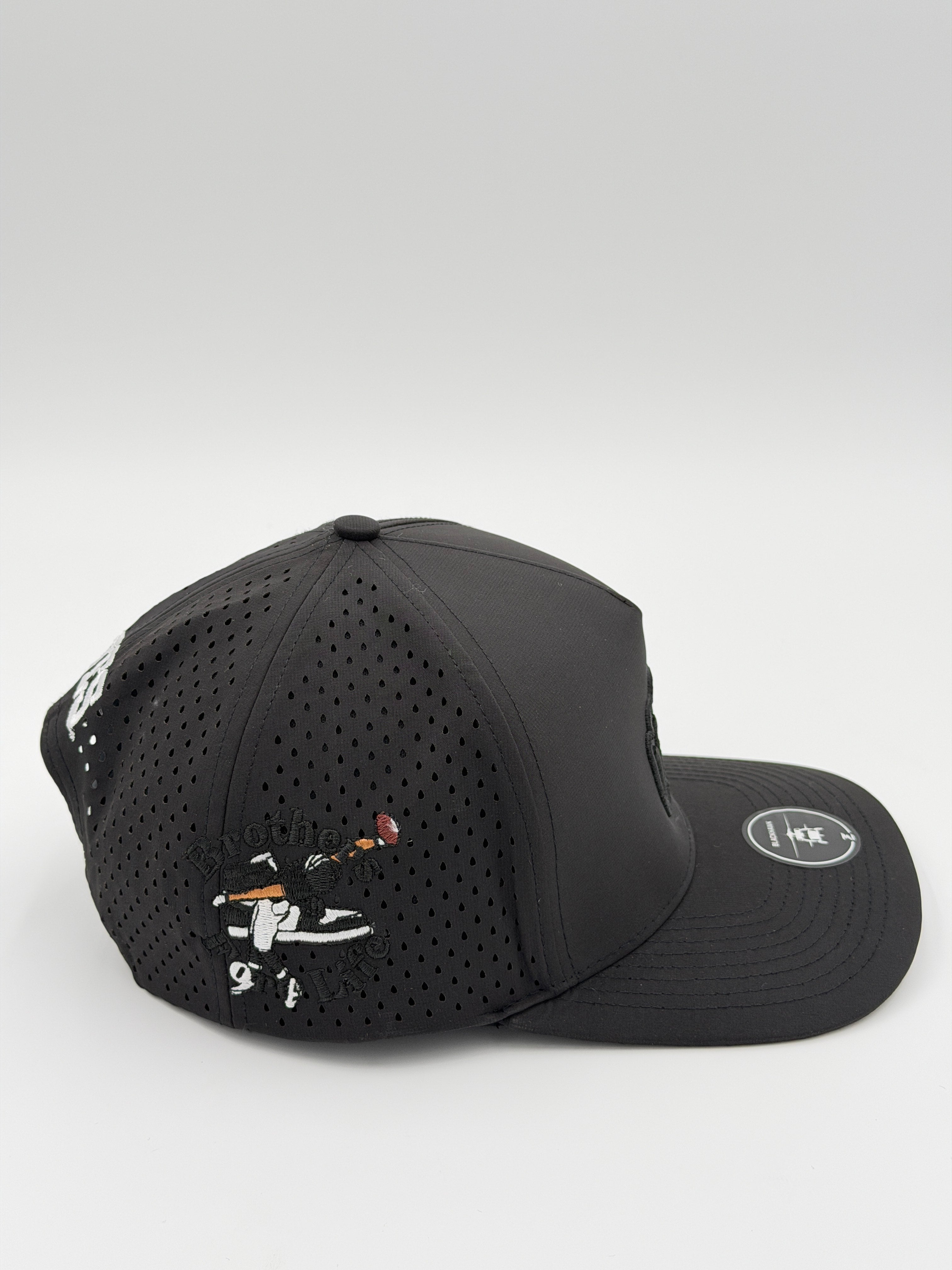 OFFICIAL U OF U BLACK BLACKHAWK HAT