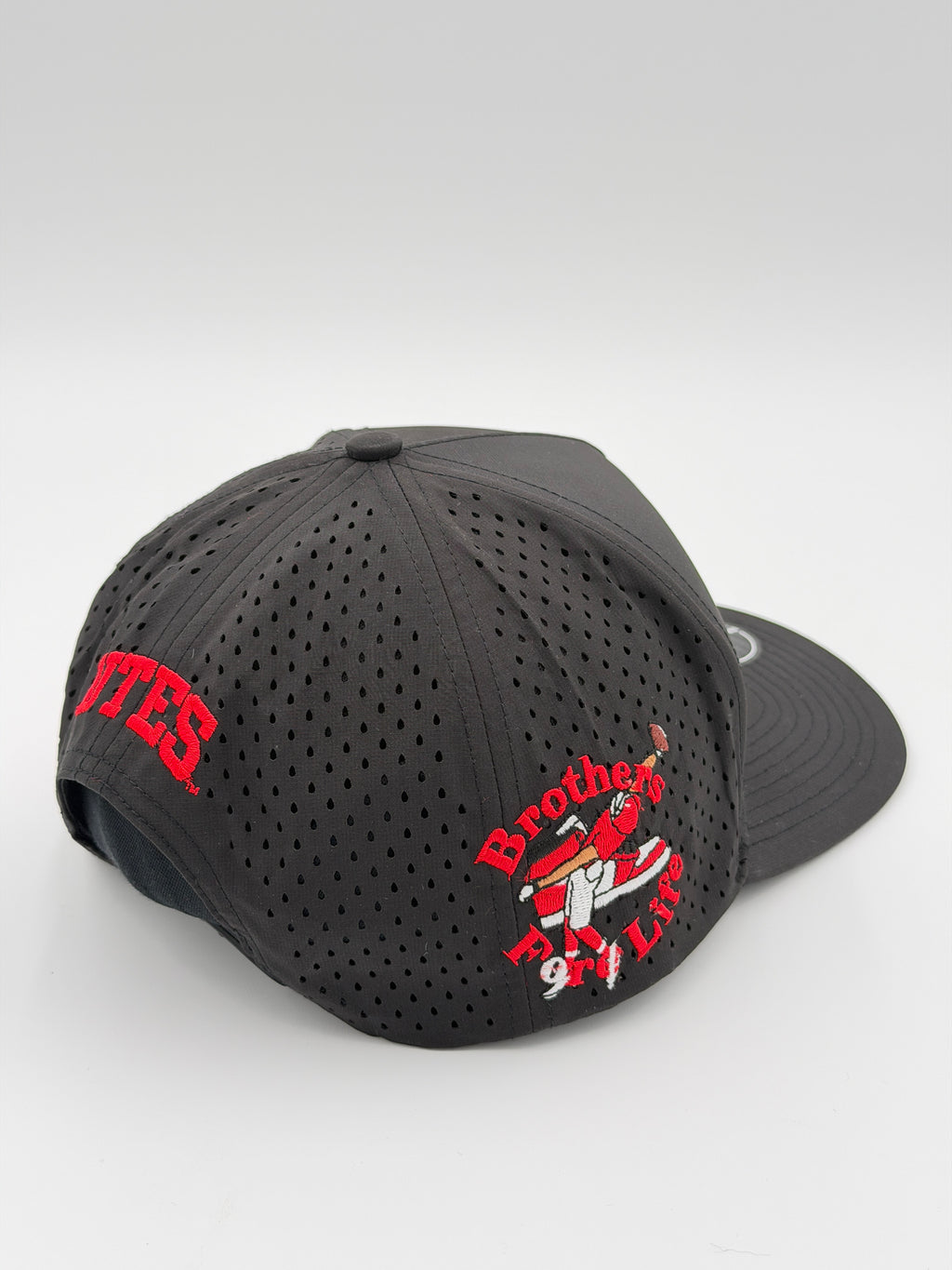 OFFICIAL U OF U BLACK BLACKHAWK HAT
