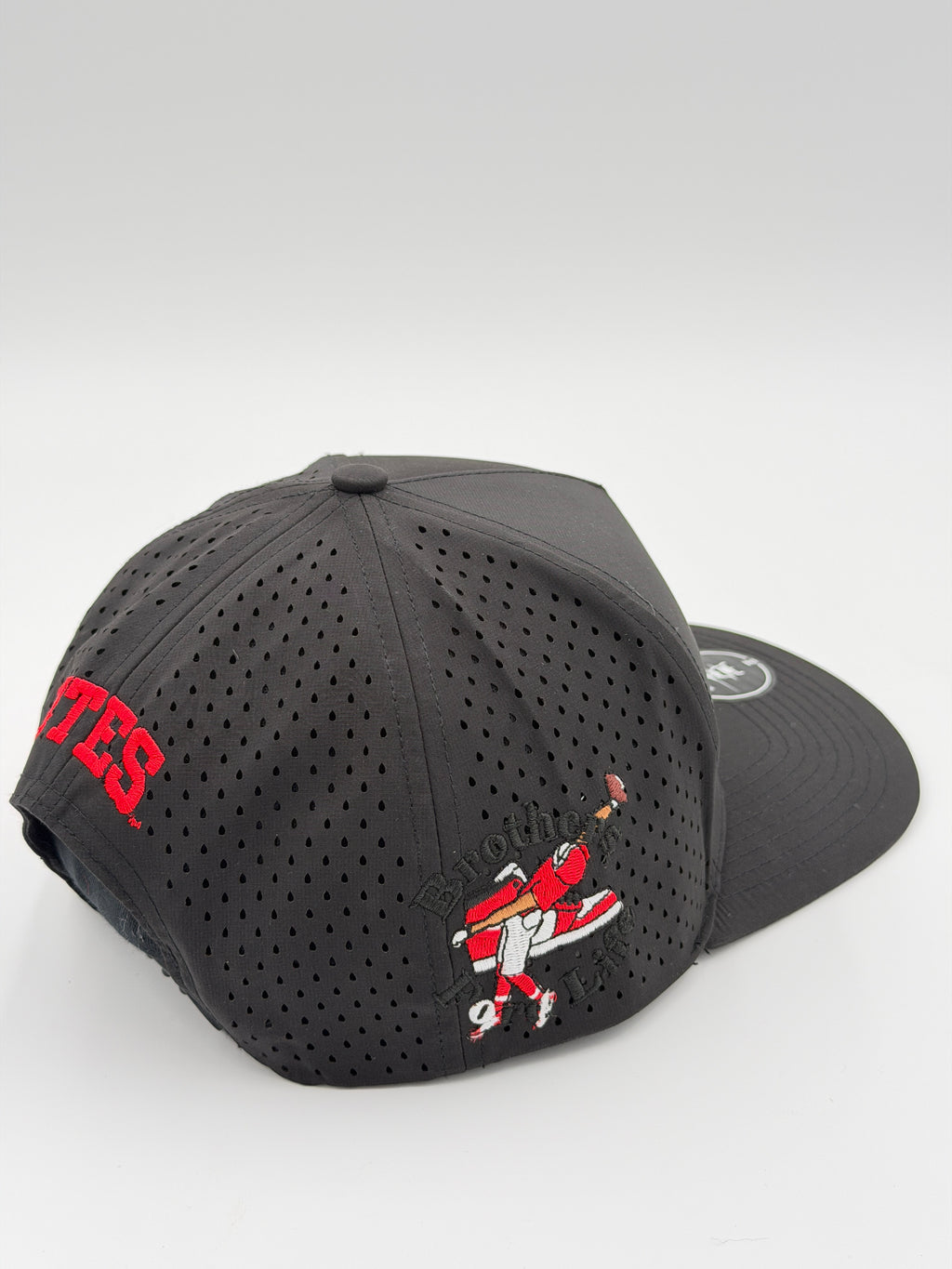 OFFICIAL U OF U BLACK BLACKHAWK HAT