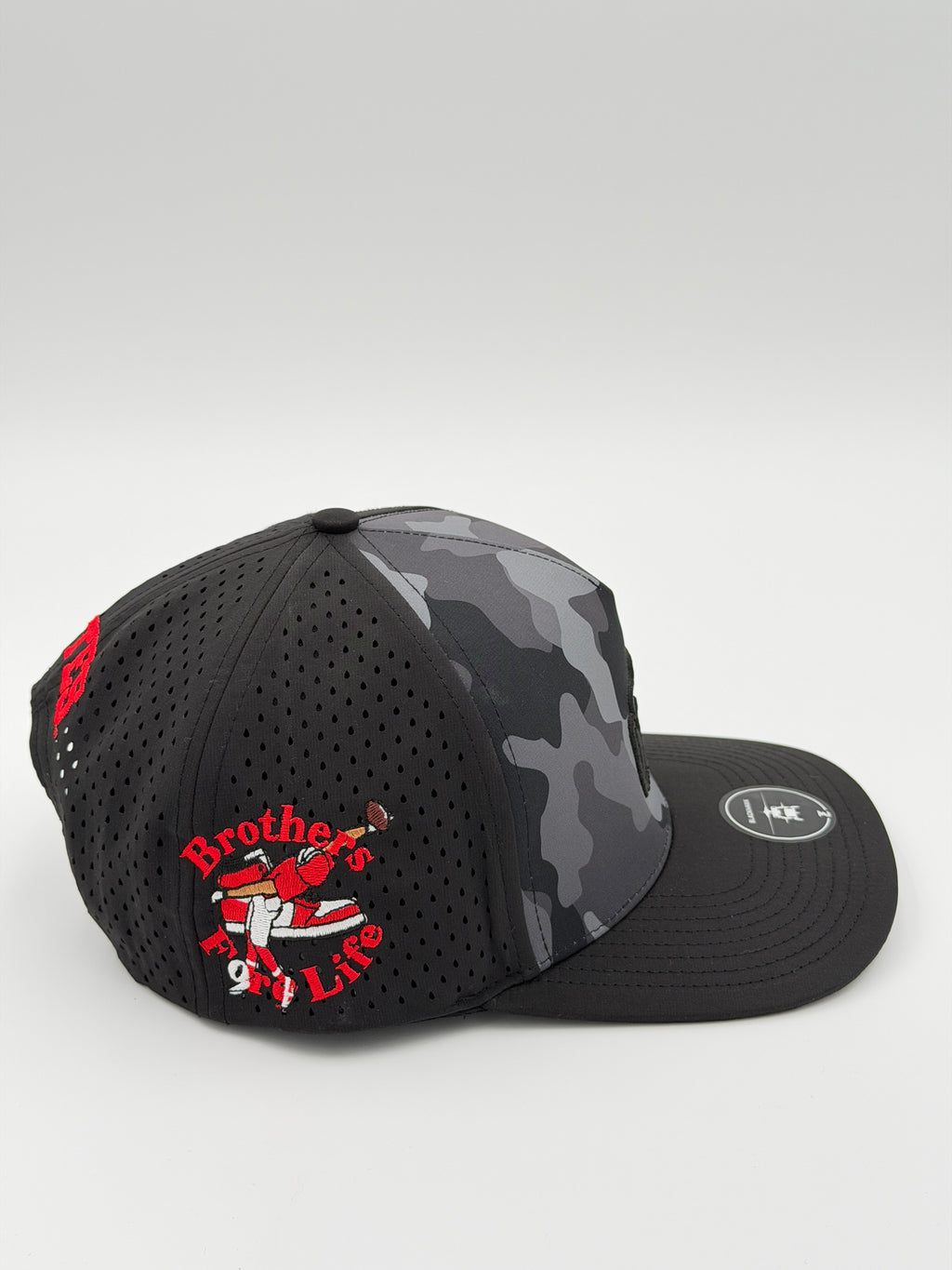 OFFICIAL U OF U BLACK CAMO BLACKHAWK HAT