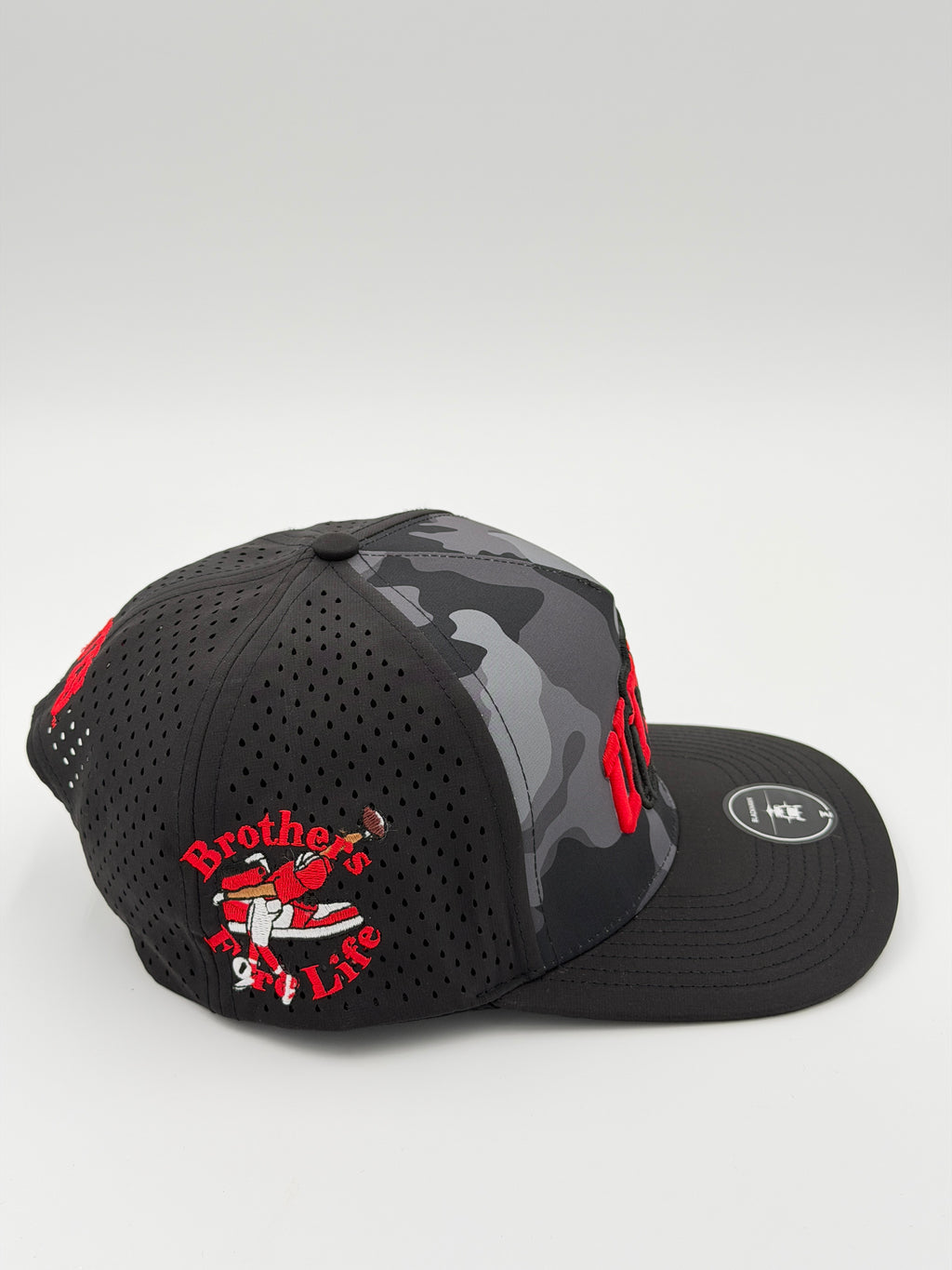 OFFICIAL U OF U BLACK CAMO BLACKHAWK HAT