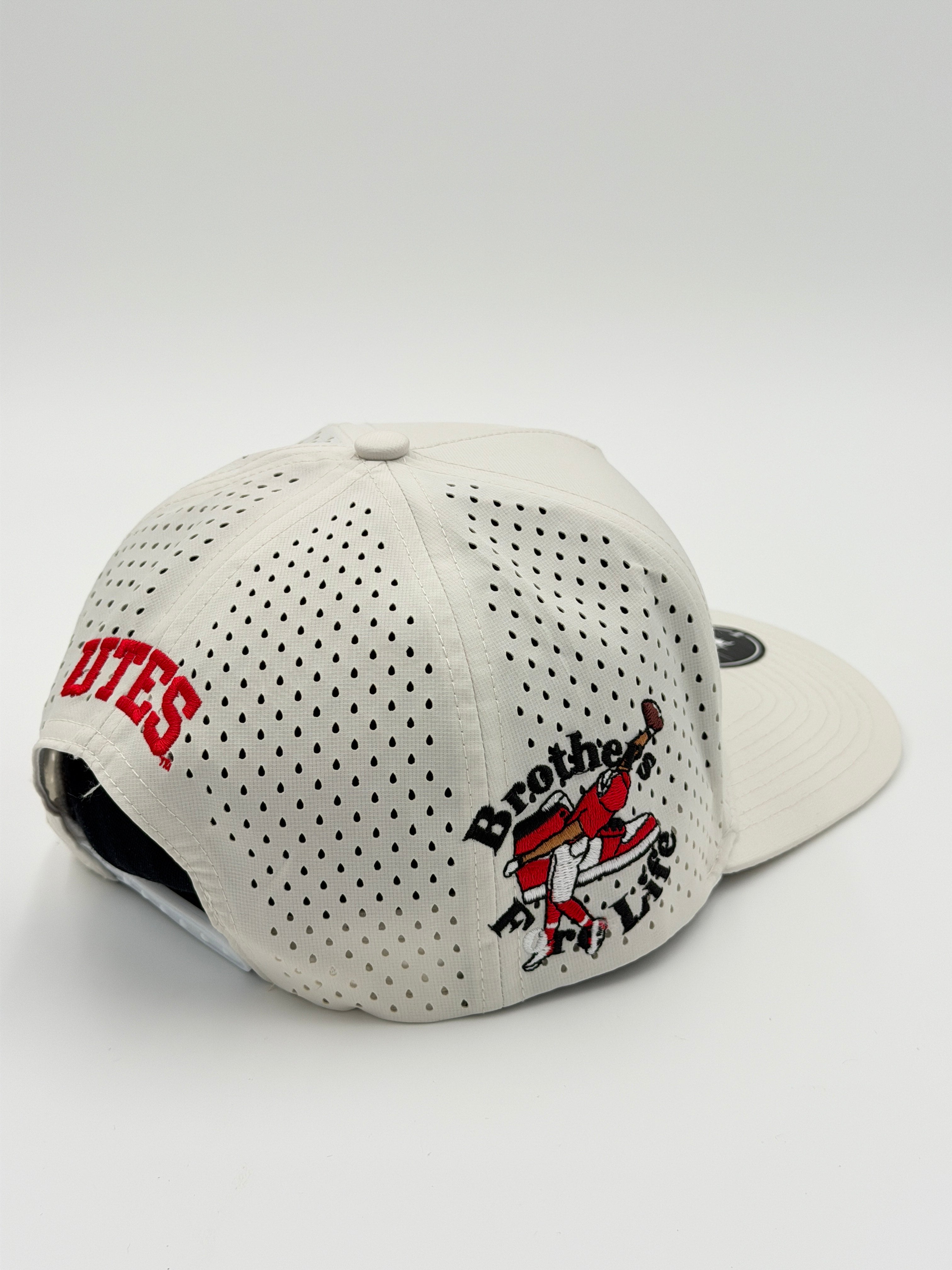 OFFICIAL U OF U WHITE BLACKHAWK HAT