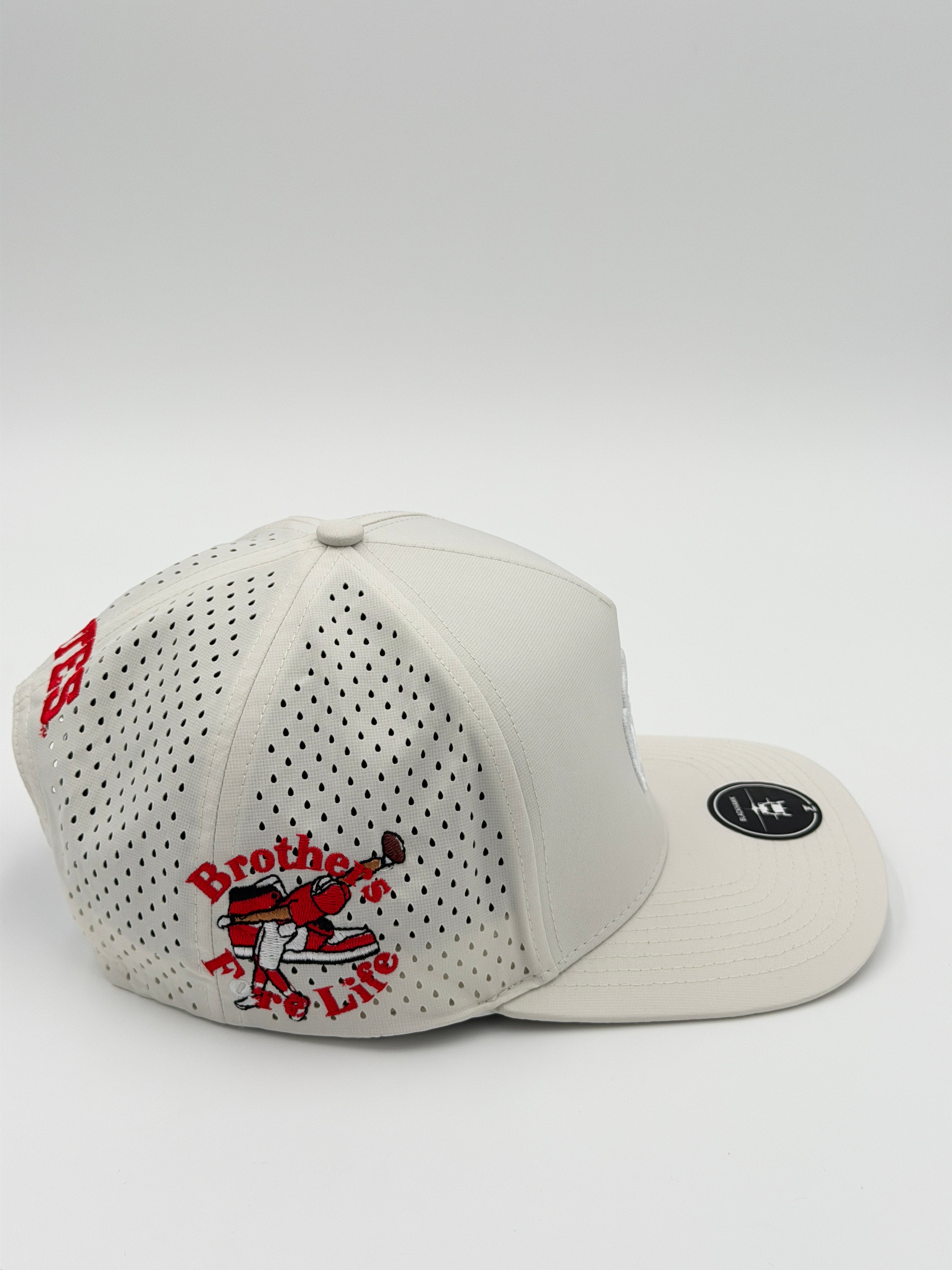 OFFICIAL U OF U WHITE BLACKHAWK HAT