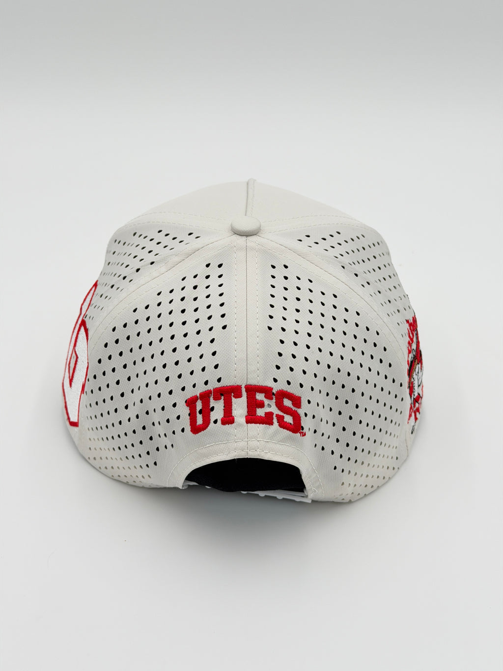 OFFICIAL U OF U WHITE BLACKHAWK HAT