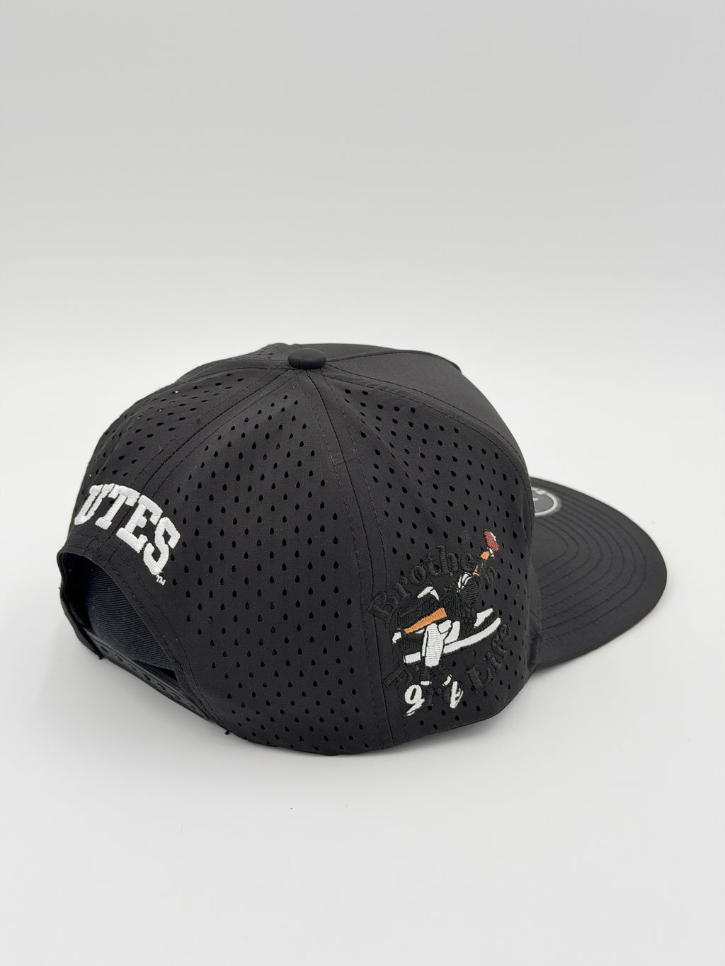 OFFICIAL U OF U BLACK BLACKHAWK HAT