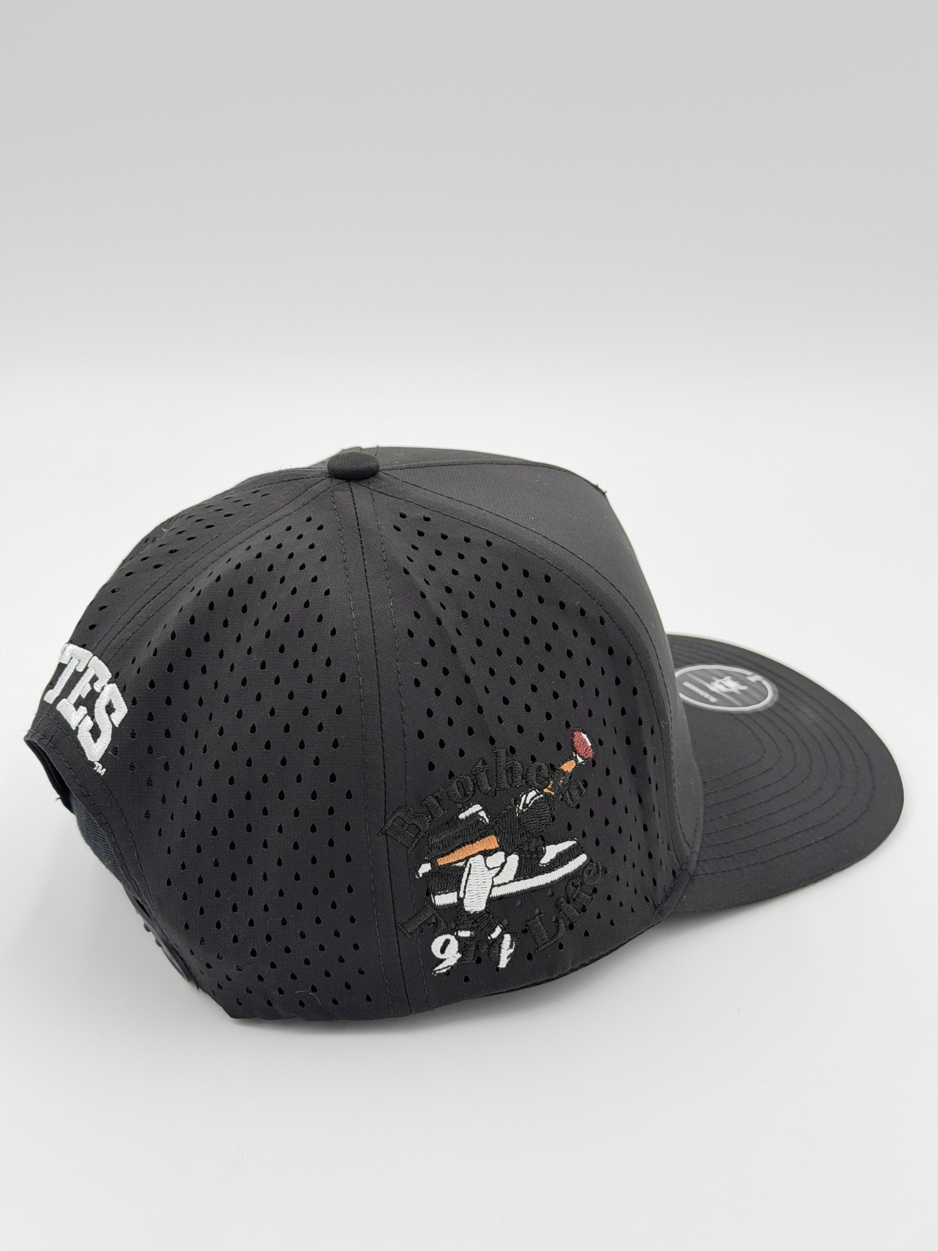OFFICIAL LICENSED U OF U BLACK BLACKHAWK HAT