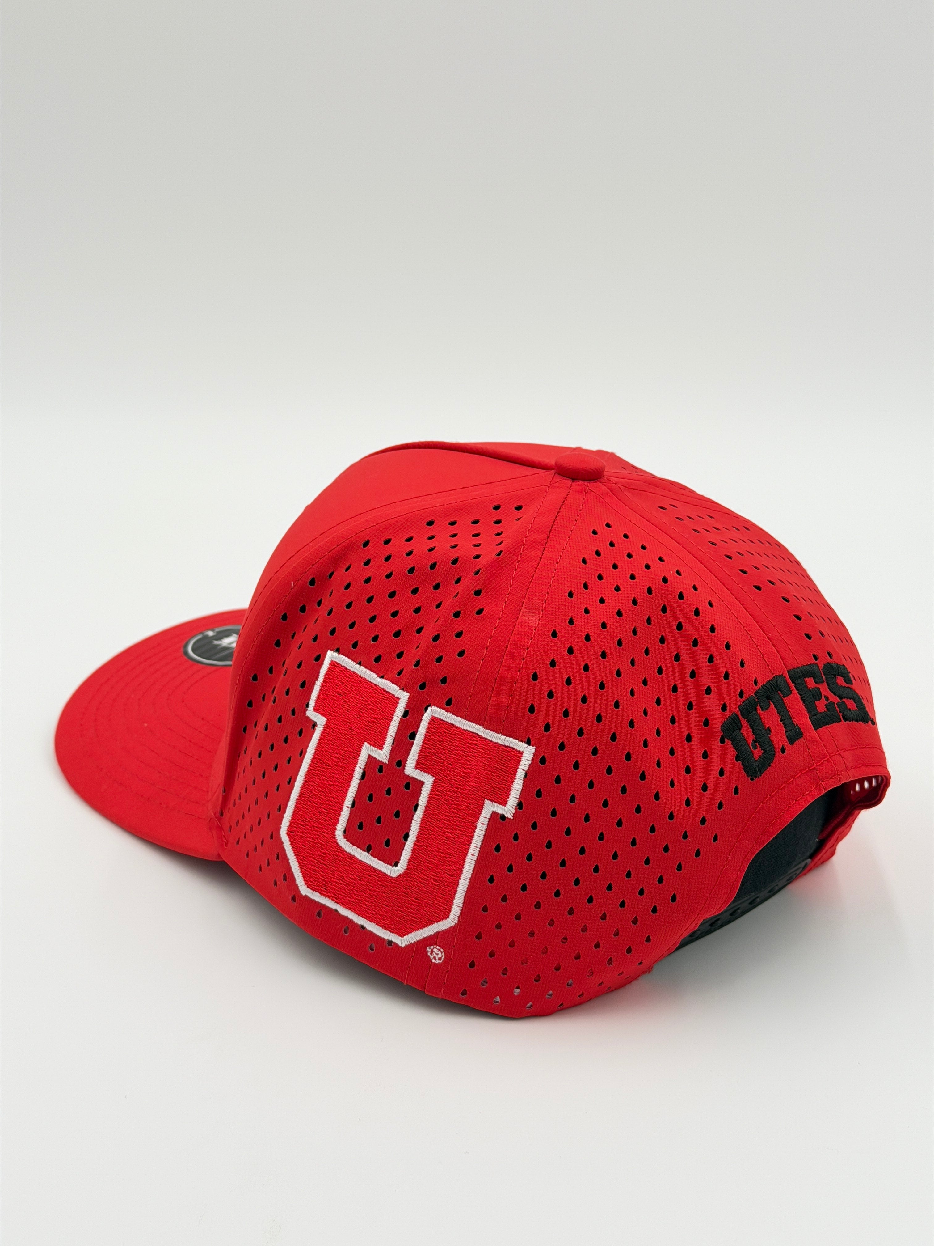 OFFICIAL LICENSED U OF U RED BLACKHAWK HAT