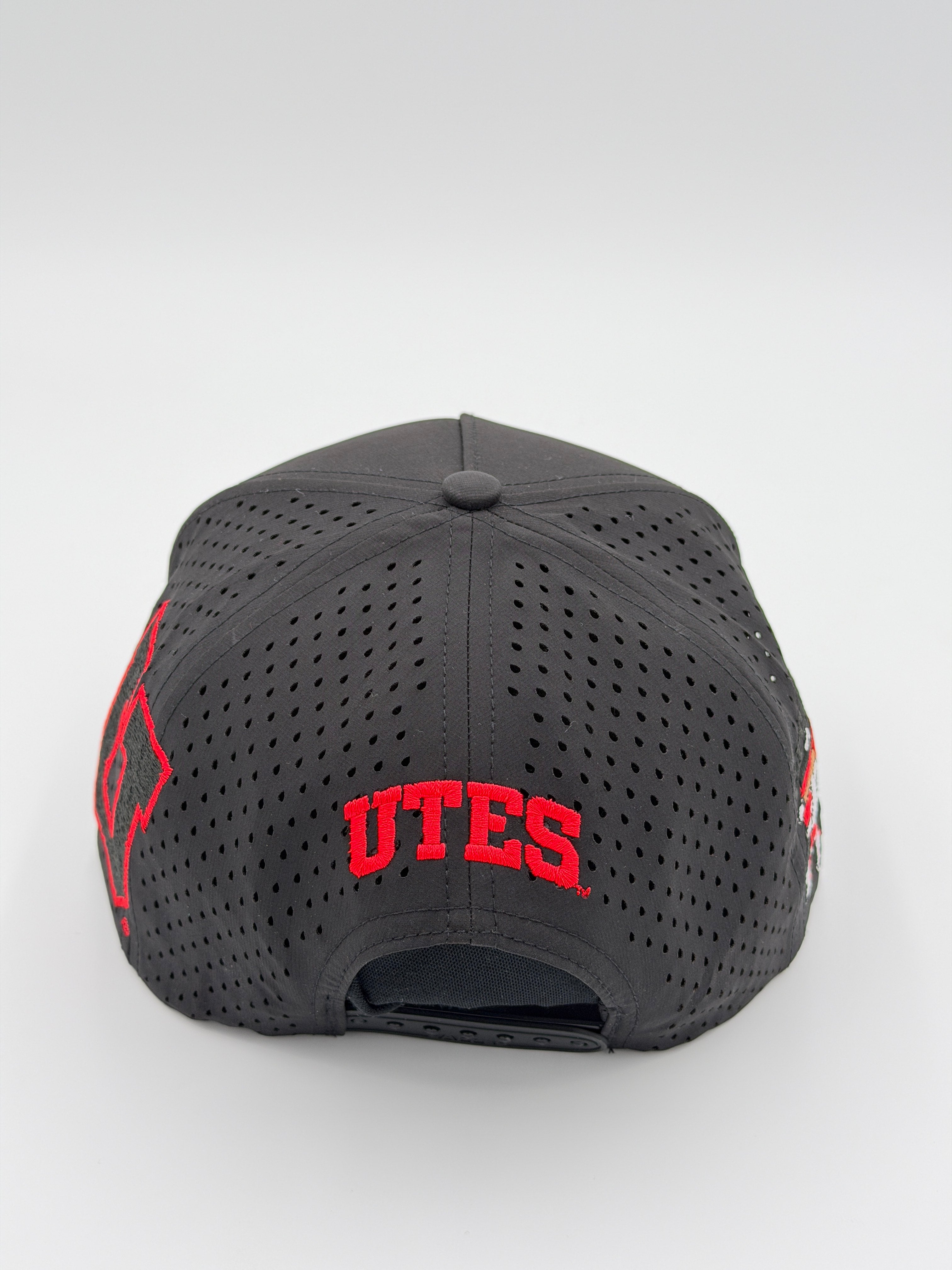 OFFICIAL LICENSED U OF U BLACK BLACKHAWK HAT