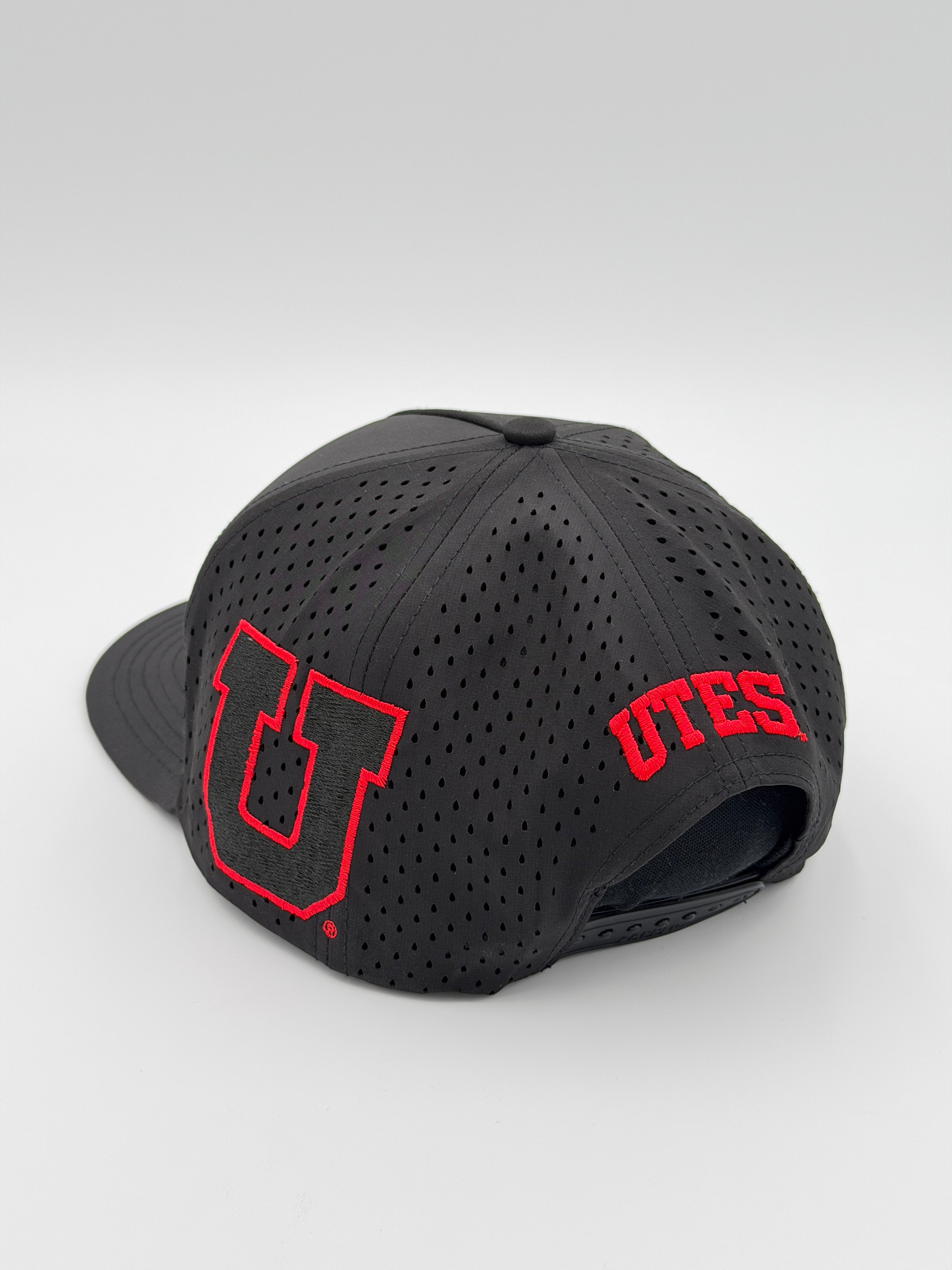 OFFICIAL LICENSED U OF U BLACK BLACKHAWK HAT