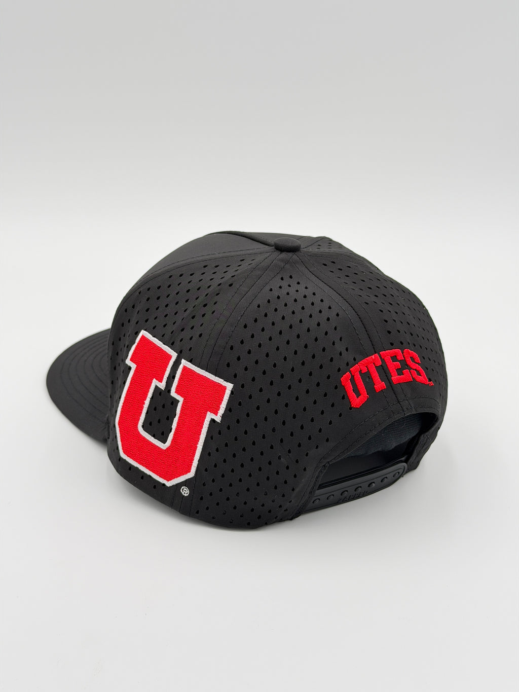 OFFICIAL LICENSED U OF U BLACK BLACKHAWK HAT
