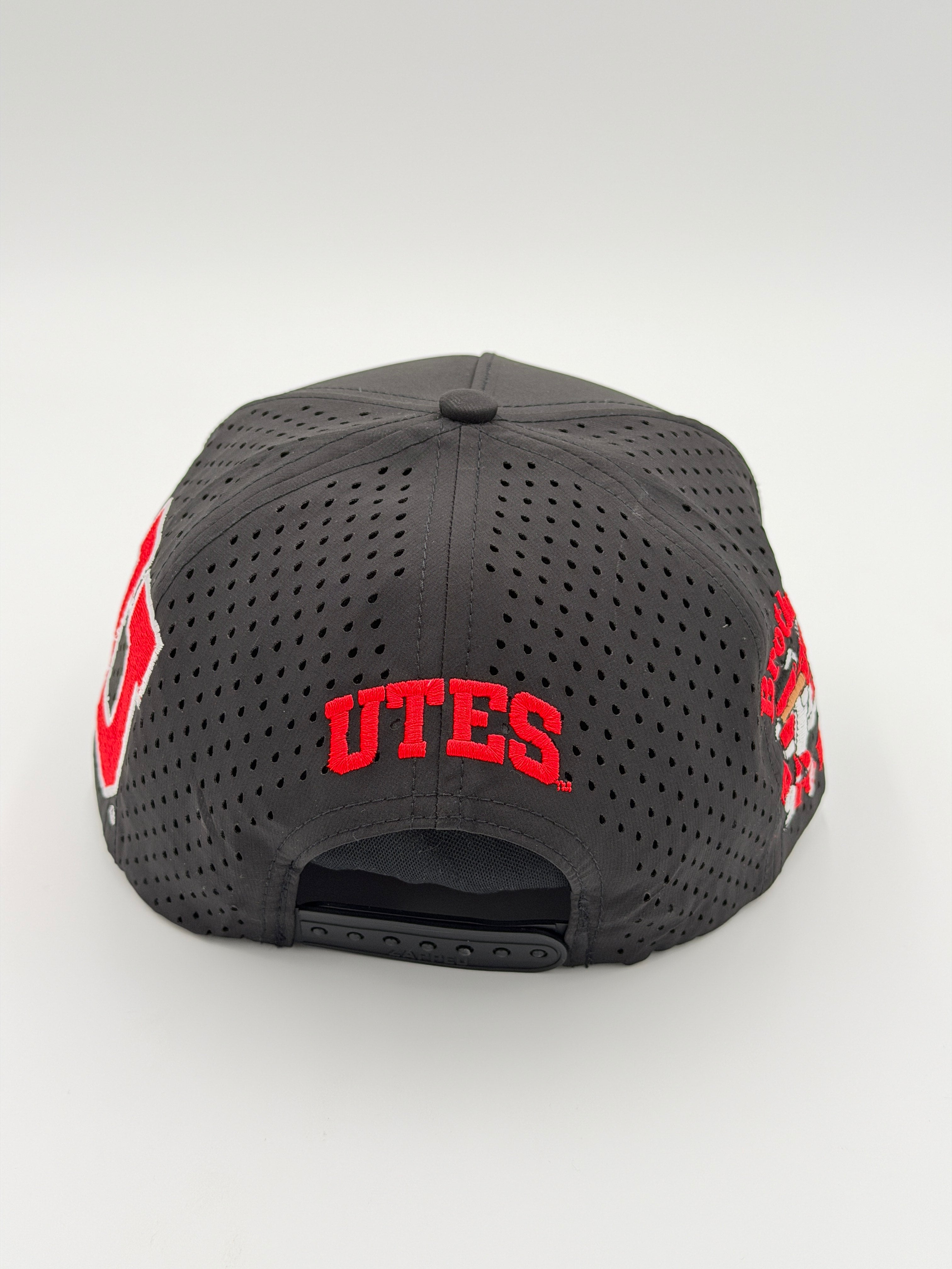 OFFICIAL LICENSED U OF U BLACK BLACKHAWK HAT