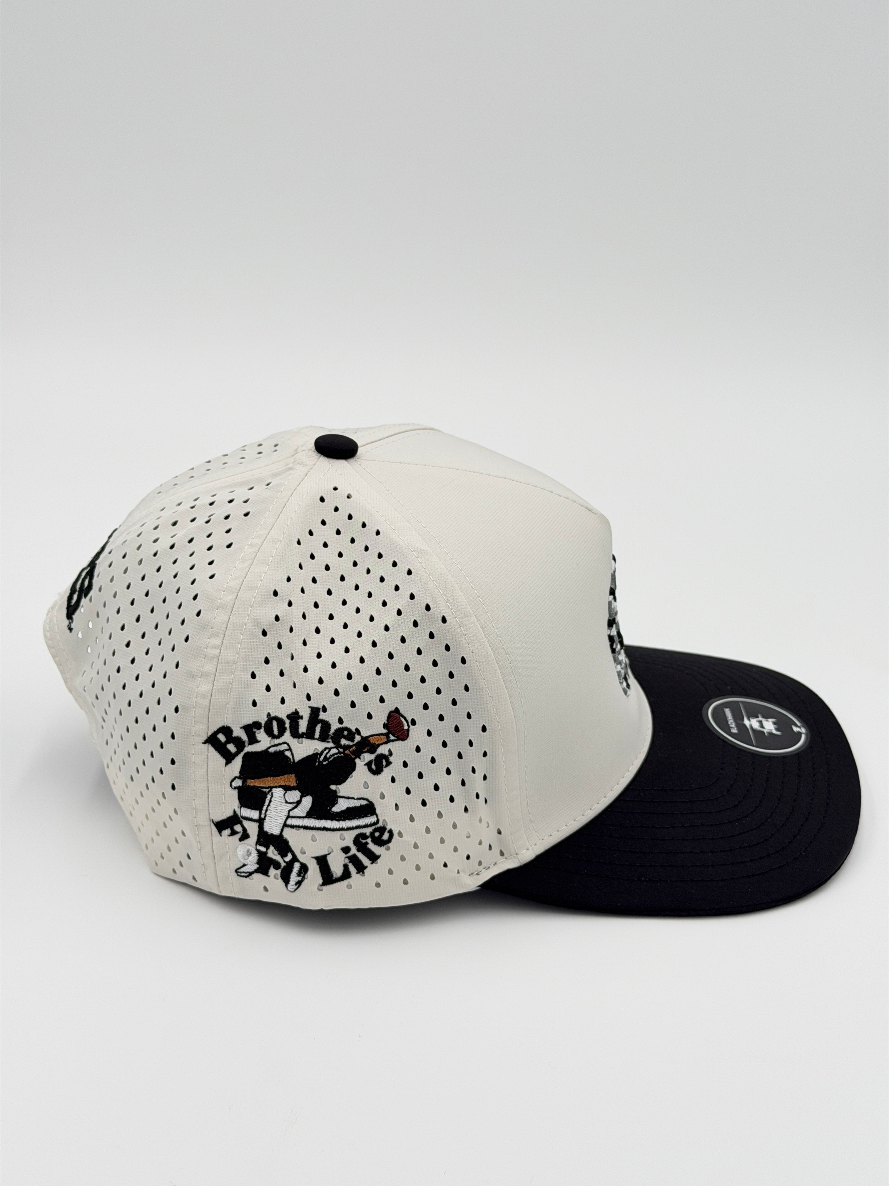 OFFICIAL LICENSED U OF U WHITE W/BLACK BRIM BLACKHAWK HAT